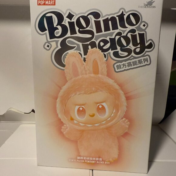 NEW SEALED Auth PopMart Labubu The Monsters Big Into Energy Vinyl Plush Pendant - Picture 4 of 11